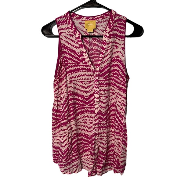 Maeve Tops - Maeve, pink and white button down sleeveless top size 10